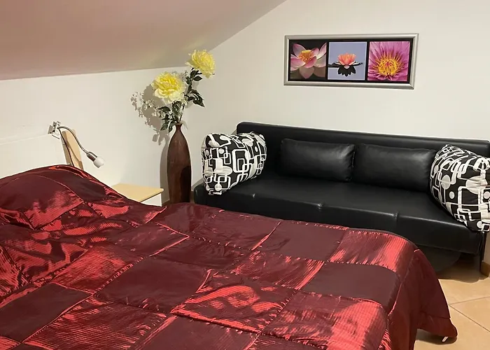 99 7, Ginsterweg 6 E Apartmán