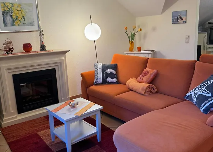 99 7, Ginsterweg 6 E Apartmán *